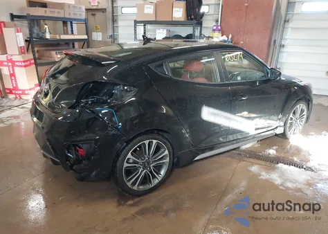2017 Hyundai Veloster Turbo R-Spec z USA, uszkodzony, nr VIN KMHTC6AE5HU318357